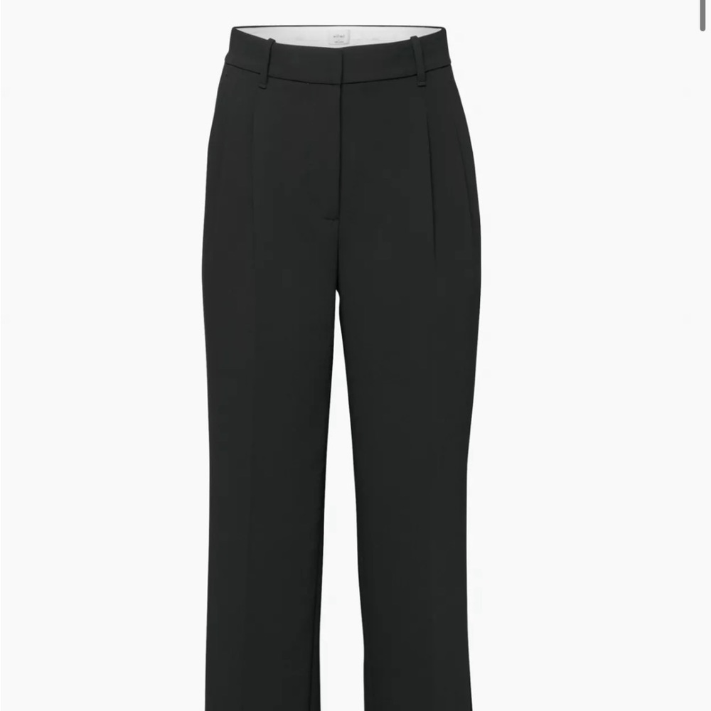 Aritzia Effortless Pants